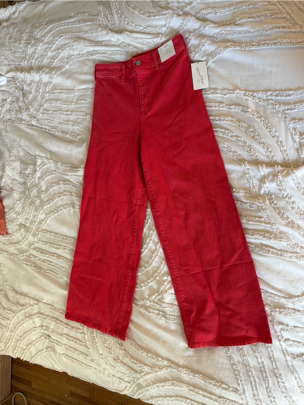 Universal Thread Red Wide-Leg High-Rise Jeans - Picture 2 of 7